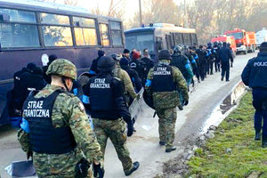 Ο ι ελληνικές Ένοπλες και αστυνομικές δυνάμεις στον Έβρο ενισχύθηκαν και με δυνάμεις της Frontex