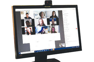 εξ΄αποστάσεως διδασκαλία στα σχολεία