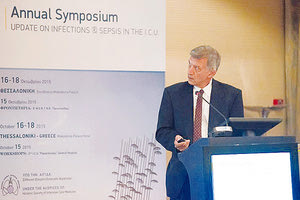 Ο διευθυντής της ΜΕΘ του ΠαΓΝΗ, κ. Δημήτρης Γεωργόπουλος,