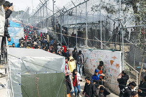 Στο κέντρο Υποδοχής και Ταυτοποίησης προσφύγων της Μόριας