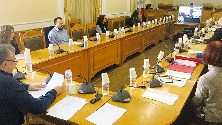 Με τηλεδιάσκεψη η συνεδρίαση της Οικονομικής Επιτροπής της Περιφέρειας