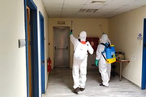 απολύμανση στο Αστυνομικό Μέγαρο Ηρακλείου