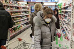 αγοράζουν οι καταναλωτές στα σουπερ μαρκετ εν μέσω πανδημίας