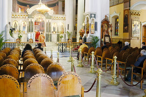 οι ιερές ακολουθίες της Μεγάλης και Αγίας εβδομάδας χωρίς την παρουσία των πιστών