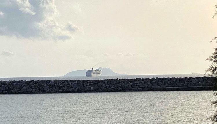 Νηνεμία στον κόλπο της Μεσσαράς μετά τον απόπλου του Ιταλικού Κρουαζιερόπλοιου