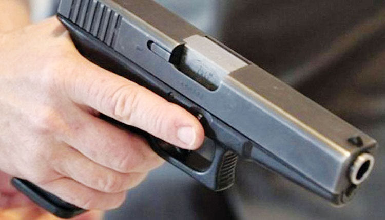 Πώς να βγάλετε άδεια  οπλοφορίας στην πανδημία
