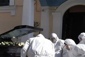 Ο ιός που άλλαξε ακόμα και  τη… σχέση μας με τον θάνατο 