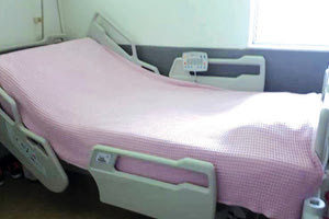 Ο Α.Ο. Τρίτων Ηρακλείου δώρισε δύο ηλεκτροκίνητα κρεβάτια σύγχρονης τεχνολογίας τύπου Μονάδων Αυξημένης Φροντίδας, για τις ανάγκες των παιδιών της Κλινικής αιματολογίας-ογκολογίας Παίδων του ΠΑΓΝΗ.