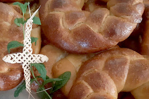 πασχαλινά ψωμιά - τσουρέκια