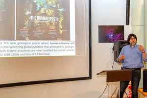 Ο επιστημονικός υπεύθυνος του Εθνικού Δικτύου Κλιματικής Αλλαγής και διευθυντής του Ινστιτούτου Ερευνών Περιβάλλοντος και Βιώσιμης Ανάπτυξης του Εθνικού Αστεροσκοπείου Αθηνών, κ. Νίκος Μιχαλόπουλος