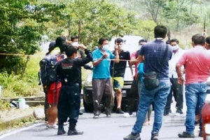 Δύο Κρητικοί , ο Ηρακλειώτης Λεωνίδας Οικονομάκης και ο Ρεθυμνιώτης Βαγγέλης Δασκαλάκης ξέμειναν στο... Εκουαδόρ