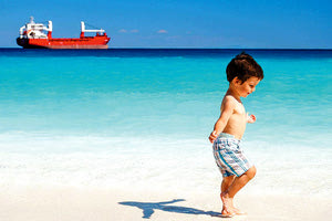 Θα κρατάμε τις αποστάσεις και στις παραλίες