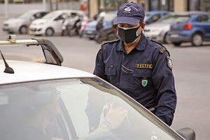 απαγόρευση κυκλοφορίας