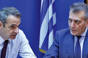 Ο υπουργός Εργασίας κ. Βρούτσης με τον Πρωθυπουργό Κυριάκο Μητσοτάκη