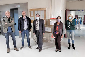 το Βενιζέλειο νοσοκομείο Ηρακλείου παρέλαβε 200 προστατευτικές προσωπίδες.