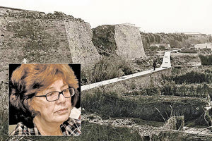 η γνωστή αρχαιολόγος κ. Λιάννα Σταρίδα για τα ενετικά τείχη