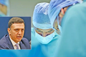 Ο υπουργός Υγείας, Β. Κικίλιας για τα νοσοκομεία