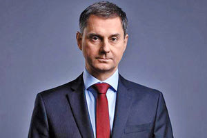 ο υπουργός Τουρισμού Χάρης Θεοχάρης