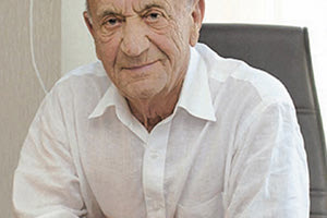 Έφυγε από τη ζωή ένας θαυμαστής του έργου του Νίκου Καζαντζάκη και λάτρης της Κρήτης. O Μισέλ Ταμιζιέ (Michel Tamisier), πρώην δήμαρχο του Καντενέ (Cadenet) στην Προβηγκία της Γαλλίας