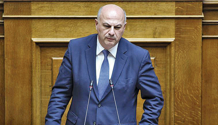 ο υπουργός Δικαιοσύνης Κώστας Τσιάρας