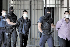 Ισόβια για την ανθρωποκτονία και 15 χρόνια για τον βιασμό της Ελένης στους δύο κατηγορούμενους