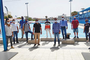 Τις εγκαταστάσεις του Εθνικού Αθλητικού Κέντρου Ηρακλείου επισκέφθηκε το Σάββατο ο υφυπουργός Αθλητισμού, Λευτέρης Αυγενάκης. 