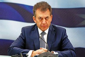 ο υπουργός Εργασίας και Κοινωνικών Υποθέσεων, Γιάννης Βρούτσης