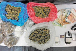 Έκρυβαν στην αποθήκη ένα κιλό χασίς