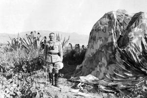 Η φωτογραφία της ημέρας: Μάης 1941, Στρατηγός των Ναζί στην Κρήτη.