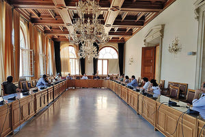 τα στελέχη της δημοτικής Αρχής με τους Συλλόγους Γονέων και Κηδεμόνων του 53ου και 54ου Δημοτικού Σχολείου