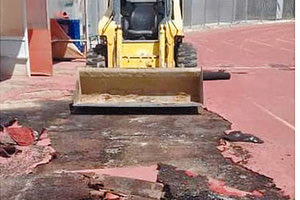 Οι εργασίες αντικατάστασης του ταρτάν στο Στάδιο Ελευθερίας Ηρακλείου