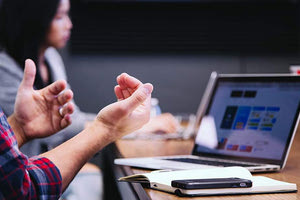 Διαδικτυακά εργαστήρια για εξερχόμενους φοιτητές στο πλαίσιο του Erasmus