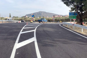 Κόμβος Γουρνών με διαγράμμιση