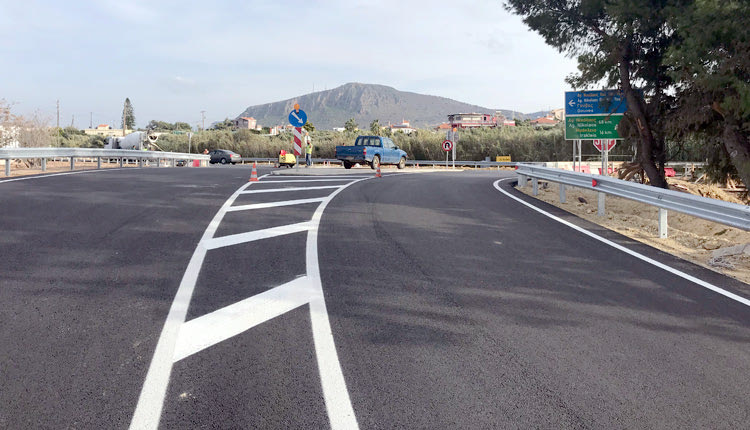Κόμβος Γουρνών με διαγράμμιση
