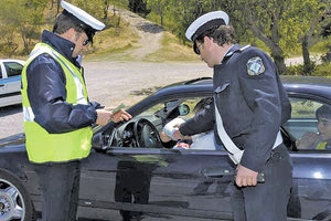 έλεγχοι της Τροχαίας για οδήγηση υπό την επήρεια αλκοόλ