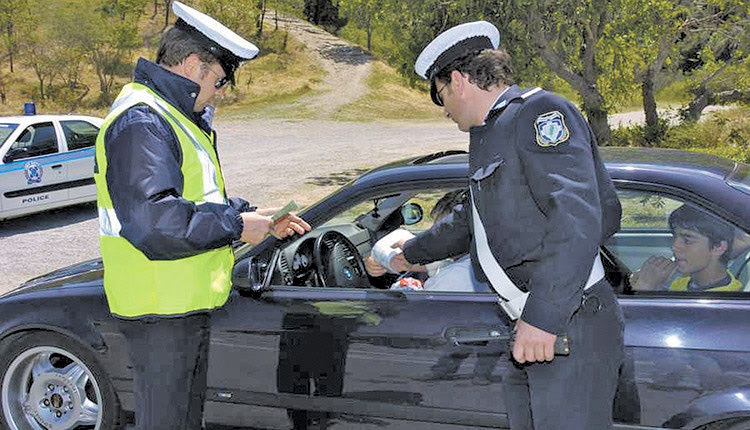 έλεγχοι της Τροχαίας για οδήγηση υπό την επήρεια αλκοόλ