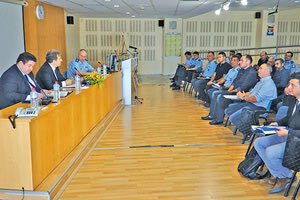 ο υπουργός Προστασίας του Πολίτη κ. Χρυσοχοΐδης από το Ηράκλειο