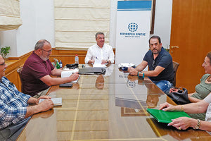 Από την υπογραφή της σύμβασης για την «Αποκατάσταση του κτηρίου στέγης ανηλίκων Ηρακλείου»