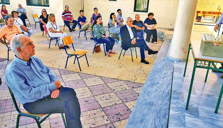 ΚΟΙΝΩΝΙΚΟ ΦΡΟΝΤΙΣΤΗΡΙΟ: Ο Λαμπρινός βράβευσε τους καθηγητές