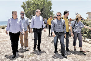 Ο Κωστής Χατζηδάκης επισκεφθηκε την Χρυσή…