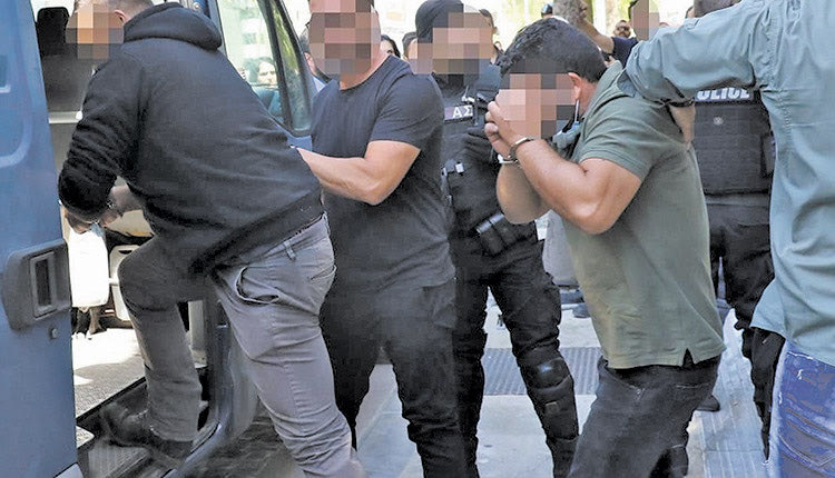 προφυλάκιση τριών εμπλεκομένων στο διπλό ένοπλο επεισόδιο στο Ασήμι