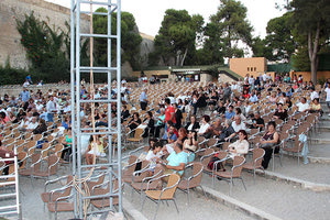 κηποθέατρο - καλοκαιρινές εκδηλώσεις του Δήμου Ηρακλείου