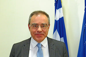 υποψηφιότητα του καθηγητή στο Τμήμα Επιστήμης Υπολογιστών Παναγιώτη Τσακαλίδη για τη θέση του πρύτανη του Πανεπιστημίου Κρήτης.