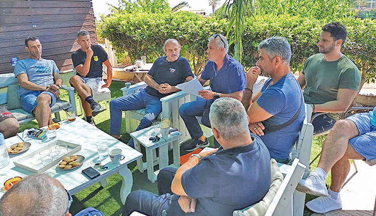 Στις εγκαταστάσεις του Candia Sport, η πρώτη σύσκεψη αναφορικά με τη δημιουργία ενός πρωταθλήματος υποδομής στη Γ' Κατηγορία ΕΠΣΗ