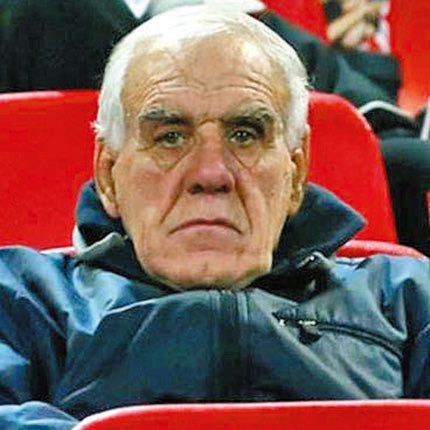 ο Νίκος Αλέφαντος