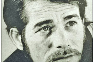 Πέθανε σε ηλικία 84 ετών ο ηθοποιός Κώστας Φυσσούν, αδελφός του επίσης ηθοποιού Πέτρου Φυσσούν. 