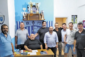 Η νέα διοίκηση του Πόρου με επικεφαλής τον κ. Ασσαργιωτάκη