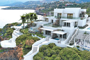 Ζήτησε συνεργασία από τον Άγιο Νικόλαο