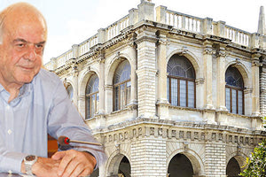 Το πλεονέκτημα του Βασίλη Λαμπρινού