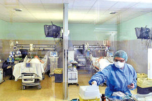 θύμα του κοροναϊού στο νοσοκομείο